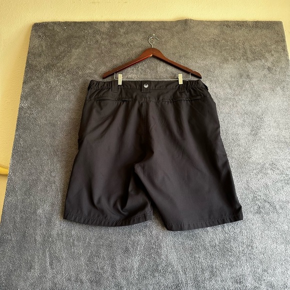 Wrangler Black Cargo Shorts Athletic Style - Picture 14 of 16